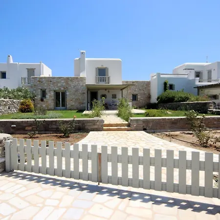 Golden House * Chrisi Akti (Paros)